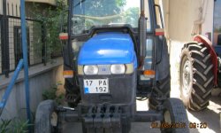 New Holland TT55 John Deere Traktör